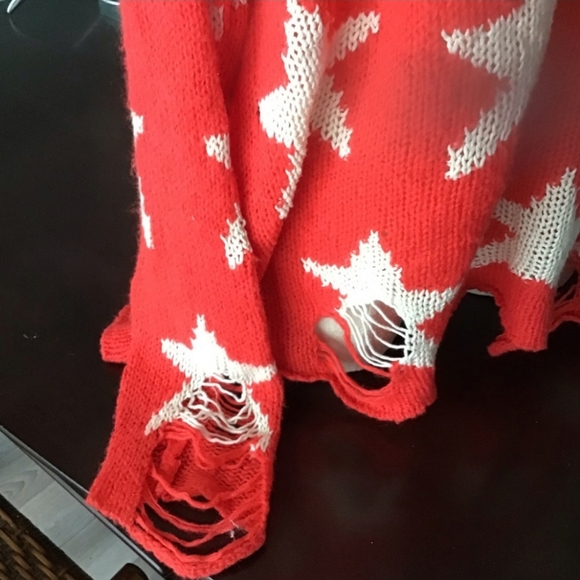 Wildfox Seeing Stars Sweater Revolve Celebrity - Picture 9 of 10